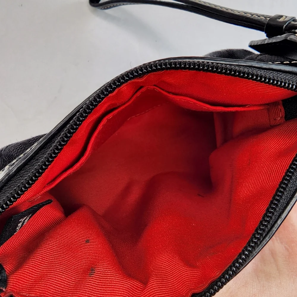 Coach wristlet signature
